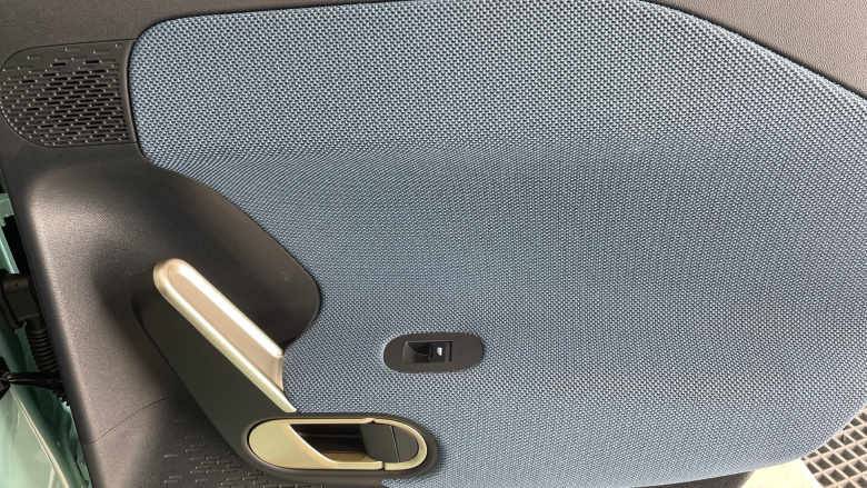 MINI Aceman 135kW E Classic 43kWh 5dr Auto Electric Hatchback